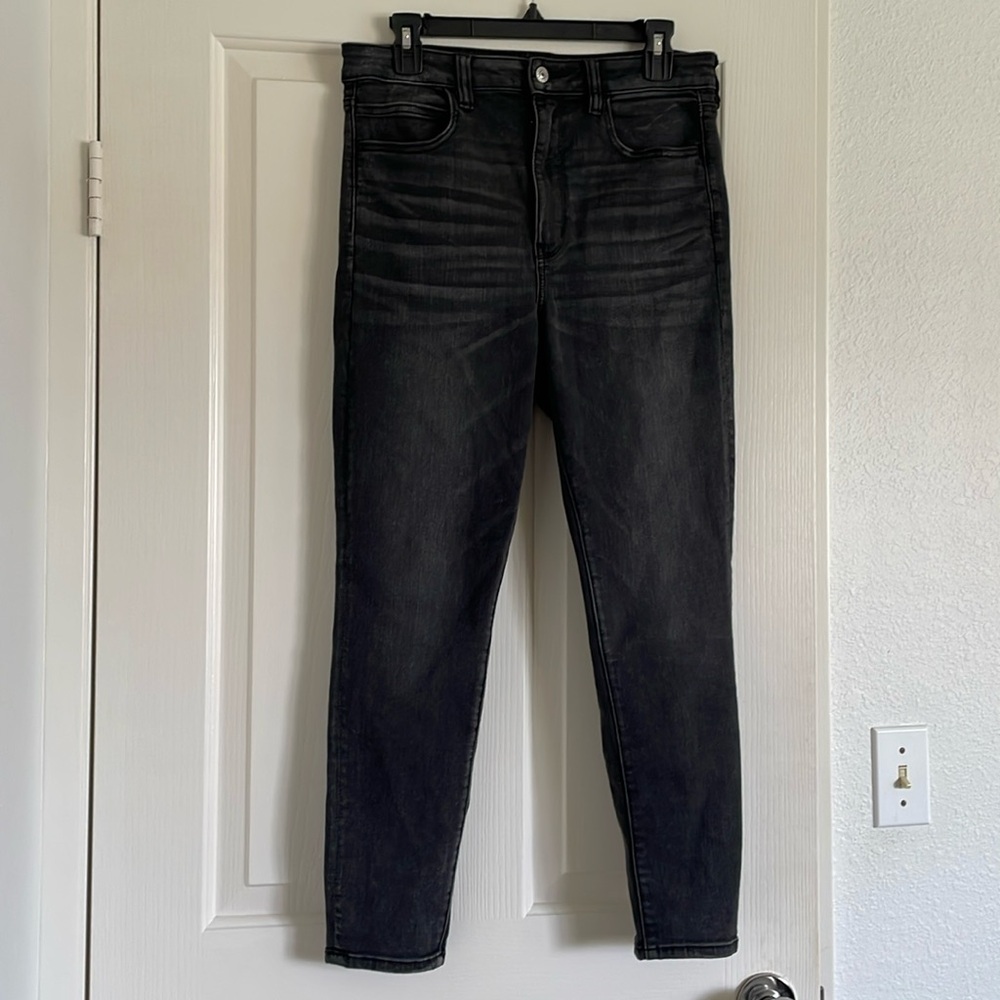 American Eagle Stretch Faded Black Denim Jeans (short length)